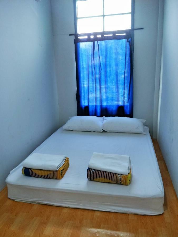 Meet Up Hostel バンコク都 エクステリア 写真